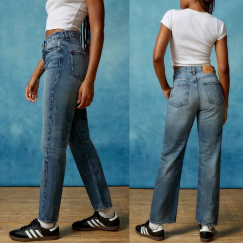 Urban Outfitters BDG Classic Blue Women's Cowboy Jeans 100% Cotton NWT 27/4 - Picture 2 of 7